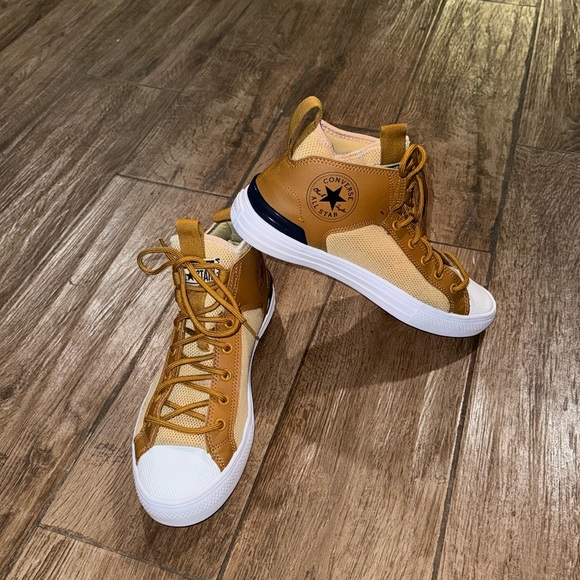 Converse Other - UNISEX CONVERSE CHUCK TAYLOR ALL STAR SNEAKER SHOES